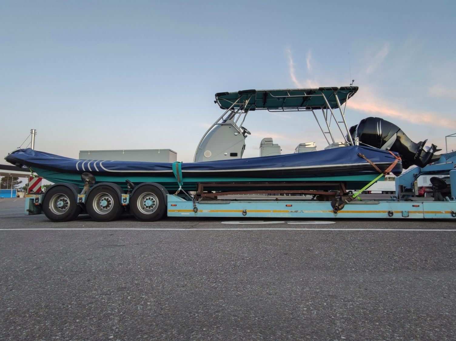 Boat shipping cost calculator